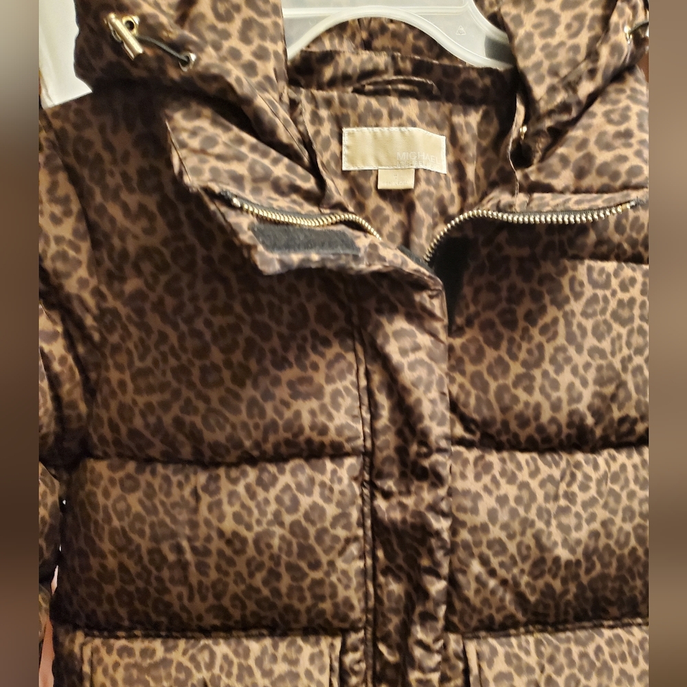 MICHEAL KORS MEDIUM PUFF JACKET